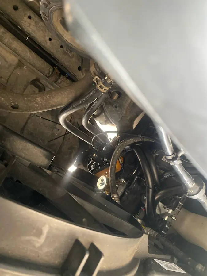 ГАЗ НА JEEP GRAND CHEROKEE